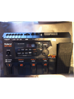 Roland GR-33 Roland GR-33