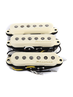 Fender Set di 3 Vintage Noiseless Strat Fender Set di 3 Vintage Noiseless Strat